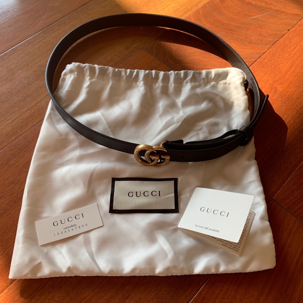 Gucci “GG” Black Leather Belt (Suze 80)